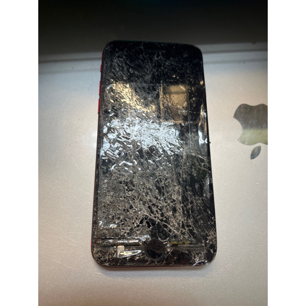 iPhone SE2 故障機 零件機