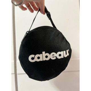 九成新Cabeau 黑灰拼色U型枕 旅行護頸記憶枕