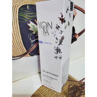*YONKA雍卡 泡沫潔膚凝膠200ML 400ML