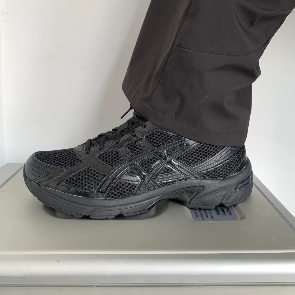 -EJ- 現貨 ASICS GEL-1130 全黑 亮黑 碳黑 復古 男鞋 1201A256-002