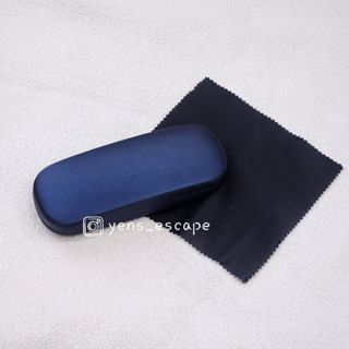 法絲紋布質硬殼眼鏡盒 附眼鏡布/眼鏡帕 (靛藍)