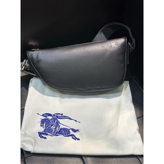 💎Han's house精品服飾💎Burberry SHIELD 小牛皮 包 腰包