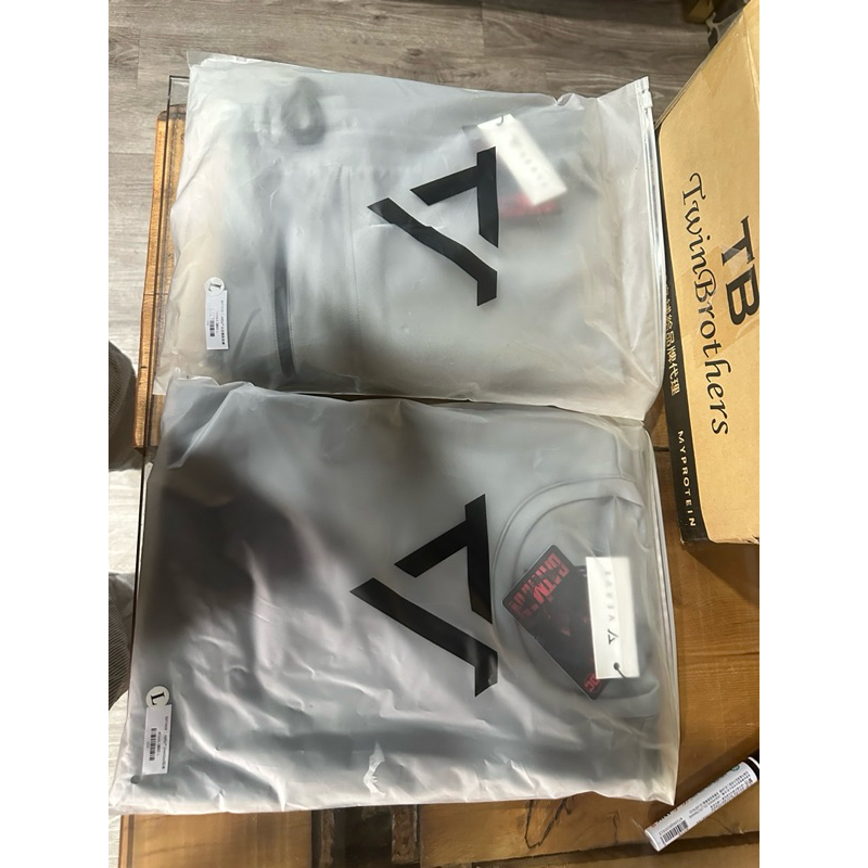 Verve BATMAN｜AIRtx™ 太空機能長褲、衣 L號 銀灰