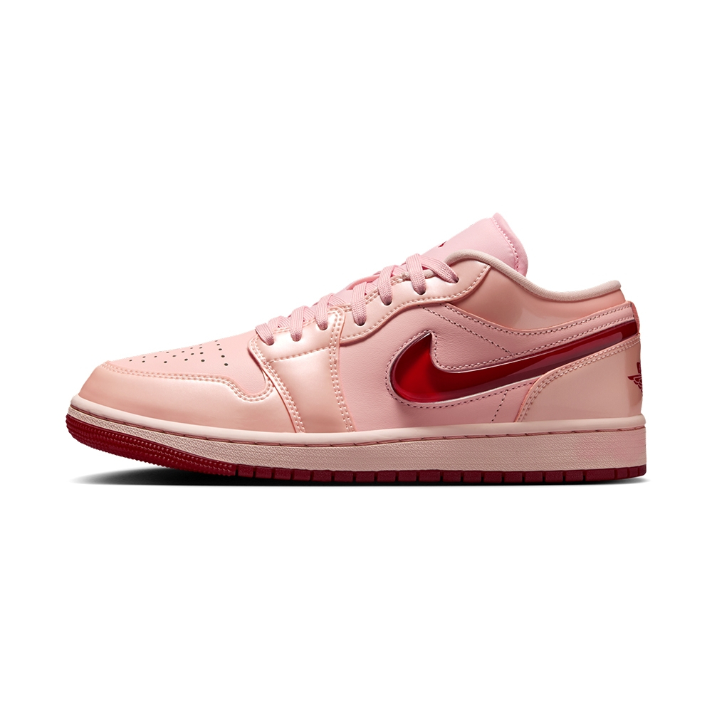 NIKE WMNS AIR JORDAN 1 LOW SE 女 休閒鞋 情人限定 AJ1 果凍粉-HF3174600