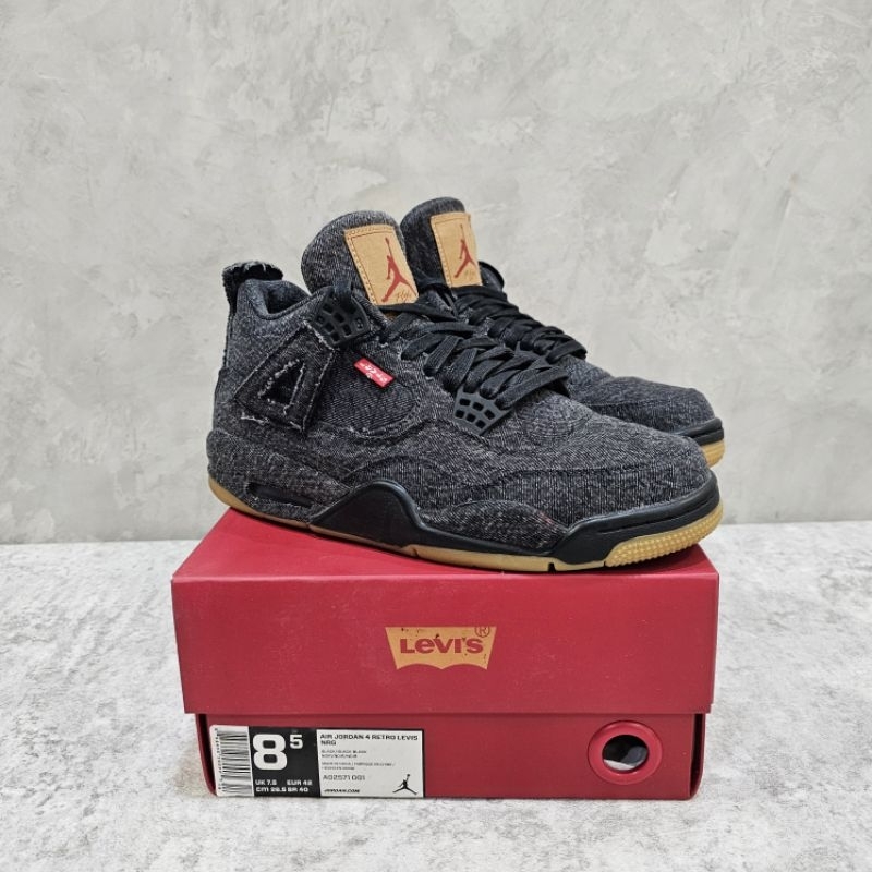 [二手S級] US8.5 Air Jordan 4 x Levis 黑 AO2571-001