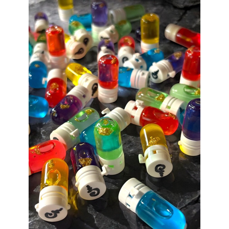 （🇹🇭泰國恭請）🇹🇭泰國聖物、阿贊索猜 ·納洛「五色小願瓶」 開運 轉運 好運