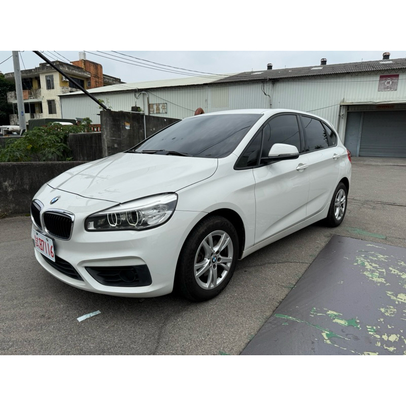 2015 BMW 218d 2.0柴油 售31.8萬 台中大里看車 自售