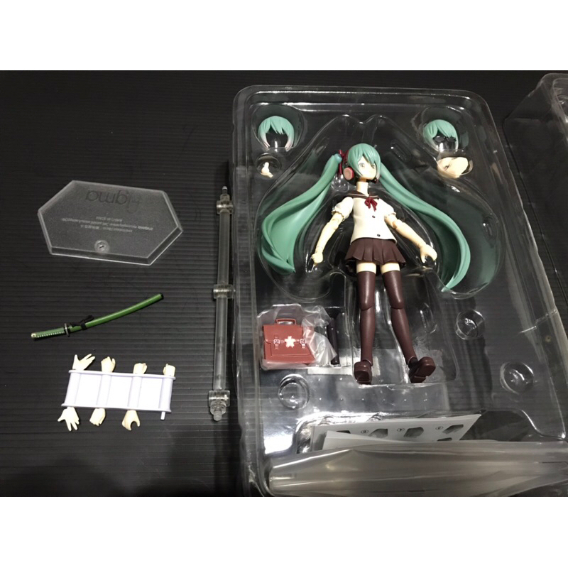 GSC Figma SP-050 初音未來 水手服 B賞 二手以拆 配件如圖 送武器