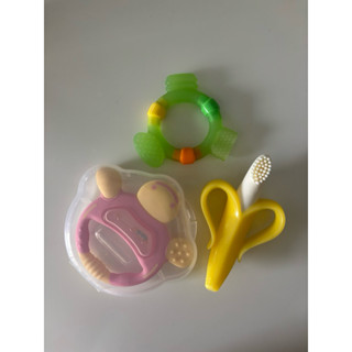 [二手] Pigeon貝親 Richell 利其爾 Baby Banana 固齒器 牙刷