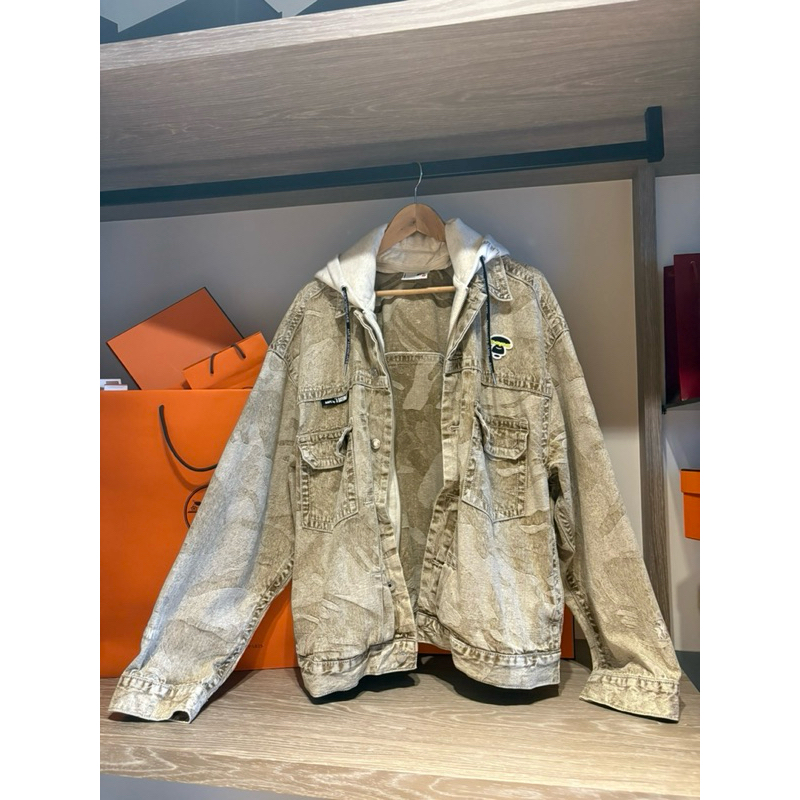 (9.5成新）Aape by a bathing ape 帽可拆外套 L號