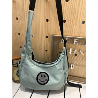 🔥 現貨【🇰🇷 Tanned】|韓國 亮鑽微笑餃子斜揹包👜輕便系列 防水包