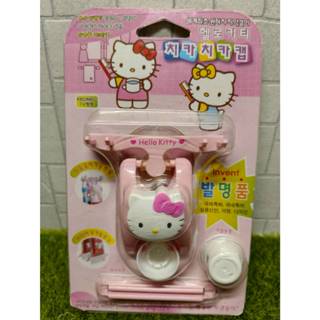 【S4715】三麗鷗 HELLO KITTY 擠牙膏器