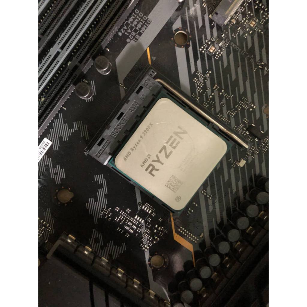 AMD R9 Ryzen 9 3900X CPU AM4 十二核 無內顯