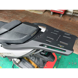 【兩輪轎車】AK550 二代💖 AK575 2代 一體式鋁合金 後箱架 後架 貨架 扶手 漢堡架 鋁合金製造
