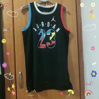 （二手）jordan籃球衣 籃球衣 排汗衣 球衣 背心 上衣 無袖背心 籃球服 無袖排汗衣 短袖上衣 jordan