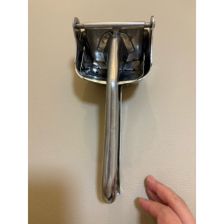 【二手】不鏽鋼榨汁器 304不鏽鋼 動榨汁機 手壓榨汁器 榨汁器 壓汁器 果汁機 擠檸檬器 柳丁榨汁機 榨汁機