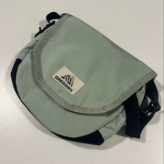 ｛The PAST} 現貨 GREGORY LAUGHING SHOULDER 掀蓋包 薄荷綠 二手