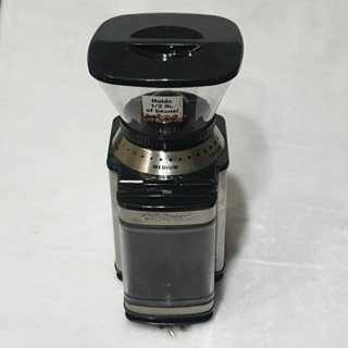 □二手良品出清，快速出貨□Cuisinart 美膳雅】圓錐式18段咖啡磨豆機 CBM-18NTW