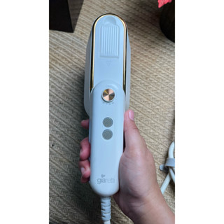giaretti 珈樂堤 手持平掛兩用掛燙機 二合一蒸汽平板電熨斗小型電熨斗