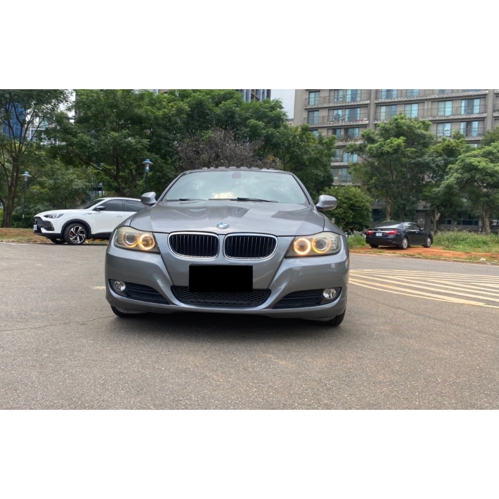 中古車 2011 BMW 320i  灰色 優質 專賣 一手 二手 自用 國產 進口 四門 房車 轎車 代步車