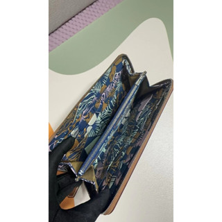 國外現貨 愛馬仕 hermes silk in 絲巾長夾 金棕 EV皮 愛心內裡😍 簡約內裡 把握甜價