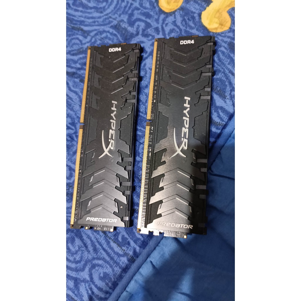 金士頓 DDR4-3200 HyperX Predator(RGB)16Gx2