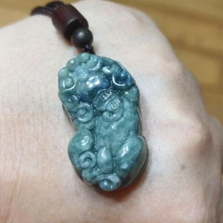 玉貴人…天然霸王貔貅翡翠玉墜項鍊，賠售