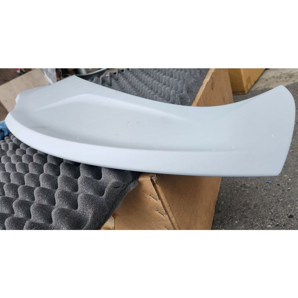 Focus MK4 MK4.5 Vignale Wagon 碗公 原廠高階尾翼 新品素材