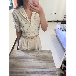 一件就免運🚚短版上衣 韓國衣服 二手 夏天上衣 夏季衣服 短袖上衣 短版