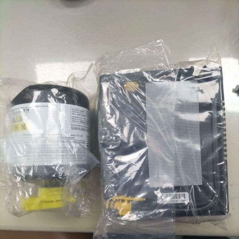 豐田toyota 正廠零件 緊急補胎工具組打氣機+補胎劑300ml (整組賣不拆售)