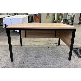 永達二手傢俱生活館／主管辦公桌／主管桌／書桌／長桌／寫字桌／電腦桌／OA辦公桌／工作桌／業務桌／辦公桌