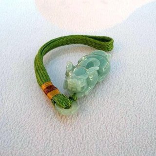 貔貅腳抓古錢尾雕如意吊飾壹隻 天然緬甸冰種翡翠「A貨附保証書」立體精雕開運吉祥獸【歡喜金恩珠寶】