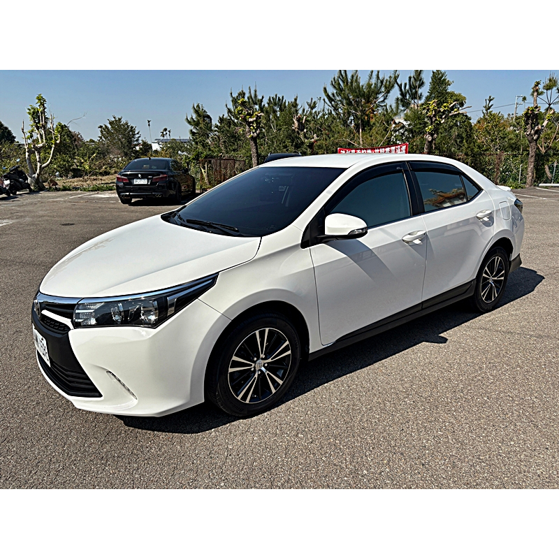2015年 豐田 Corolla Altis 1.8 X版 車況好 珍珠白