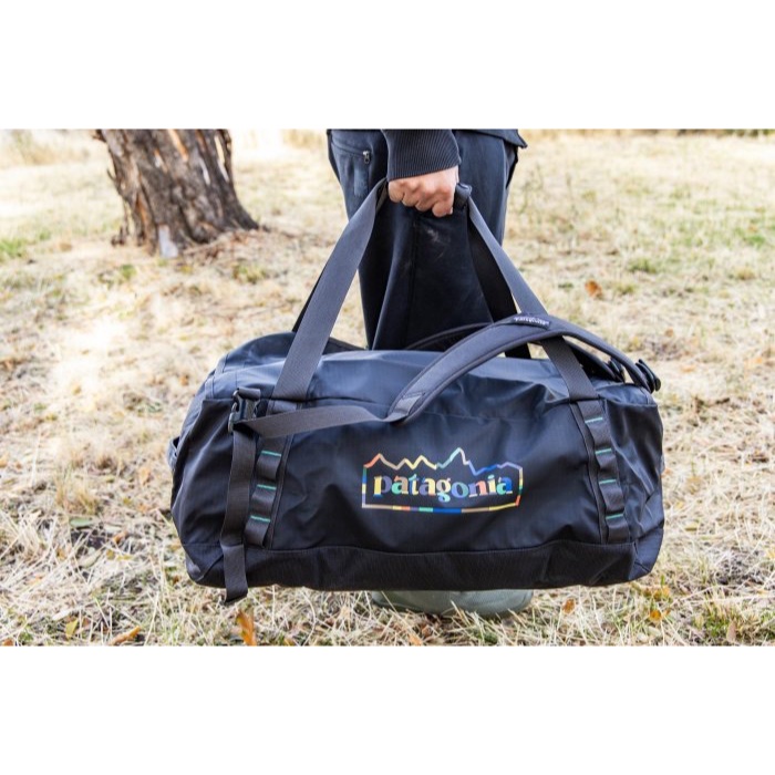NYChic PATAGONIA Black Hole 40 55L 黑彩虹米綠 旅行袋 後背包 托運登機 Duffel