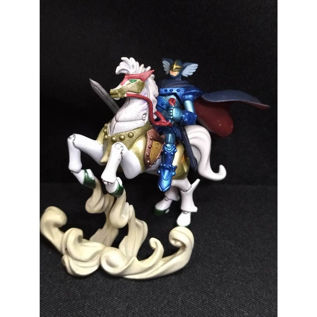 D-7 櫃 現狀品 ： THE BLUE KNIGHT 青騎士 盒玩 海洋堂 原子小金剛 ASTRO BOY　天富