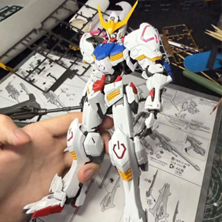 MG 1/100 鐵血 巴巴託斯 第四形態 鋼彈組裝模型 高達模型 拚裝模型 組裝模型 玩具模型