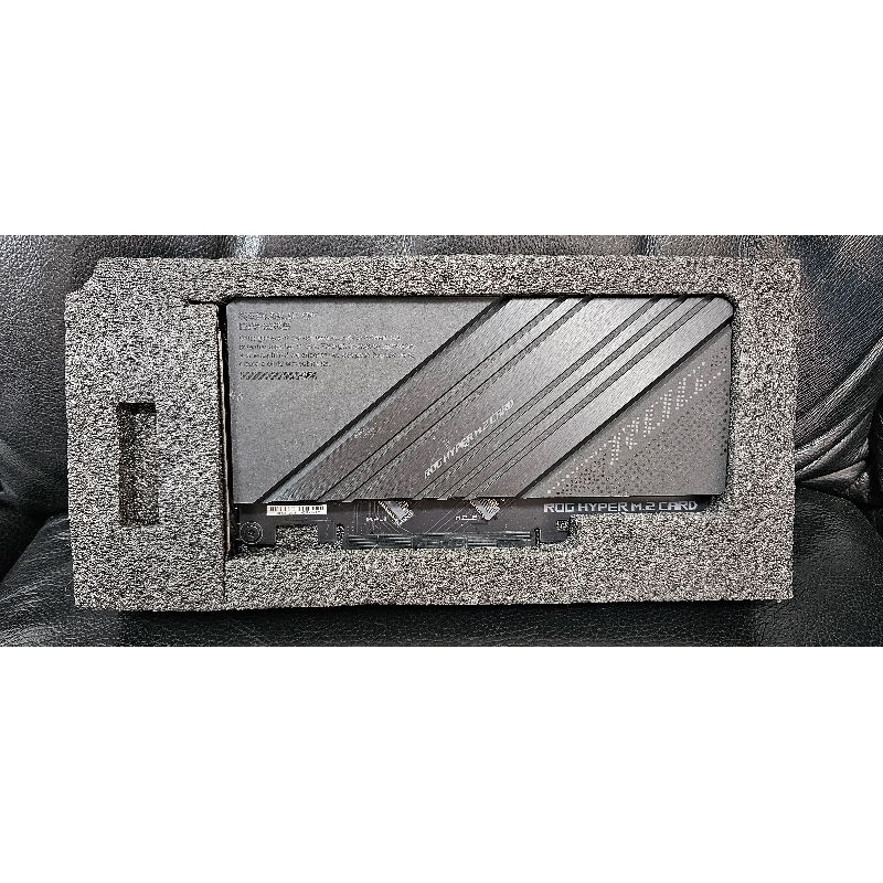 現貨：全新未用華碩 ROG HYPER M.2 CARD 擴充卡 M.2*2