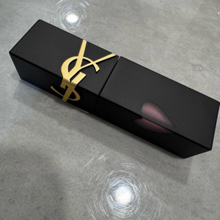 YSL奢華印記鎖吻霧唇釉 232