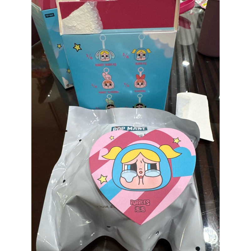 POP MART 哭娃 CRYBABY 飛天小女警磁鐵吊飾  泡泡