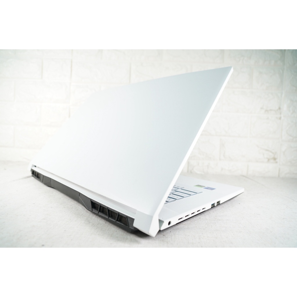 MSI微星 Sword 17 A11SC-668TW 17吋電競 i7-11800H/8G/512SSD/GTX1650