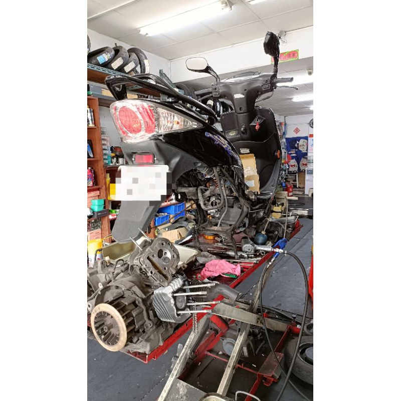 新莊鑫龍車業：光陽奔騰G3/G4//GP/V2/豪邁/三冠王，吃機油換原廠汽缸5500，歡迎聊聊詢問。