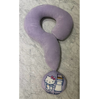 Hello Kitty 問號造型頸枕