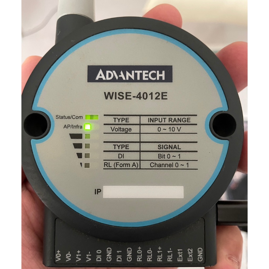 (二手)(功能正常)(缺件15PIN端子)研華WISE-4012E 遠端IoT 開發模組，包含類比輸入/輸出及繼電器輸出