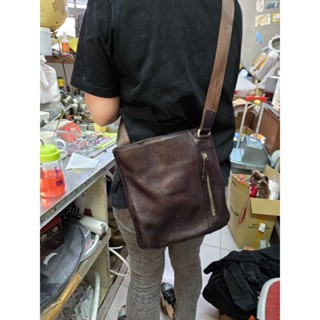 義大利真皮男用側揹包二手商品