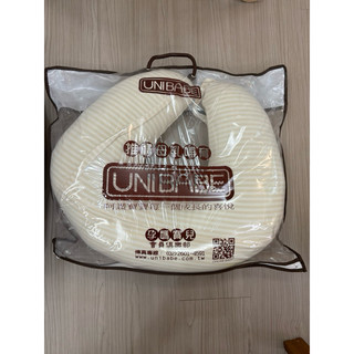 售8成新哺乳枕無溢奶unibabe