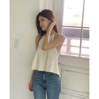 𝓐𝓣𝓲𝓷𝓰.𝓢𝓽𝓾𝓭𝓲𝓸 🇰🇷韓國東大門服飾 IF YOU 小心機 繞脖美背綁帶式上衣