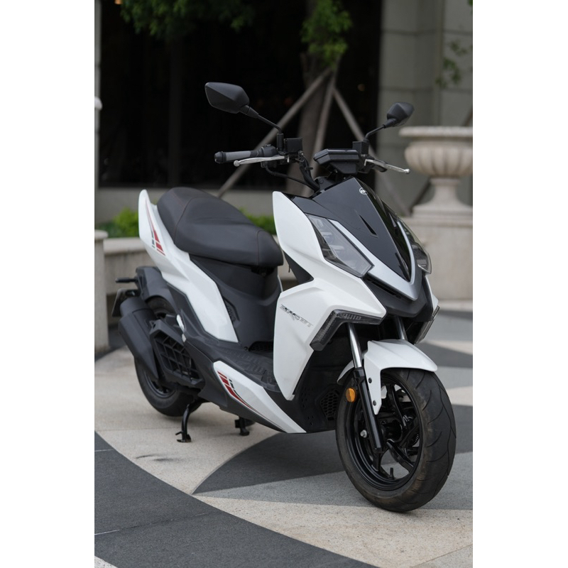 DRG 七期 台中二手機車 實體店面