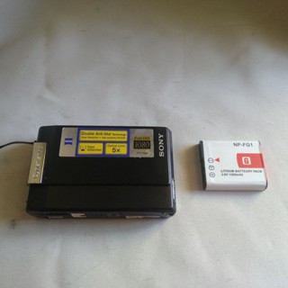 早期的SONY DSC-T100 CCD數位相機，功能正常，日本製造（1380）