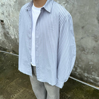 mushrooms. 淺藍寬鬆條紋襯衫 oversized light blue pinstripe shirt
