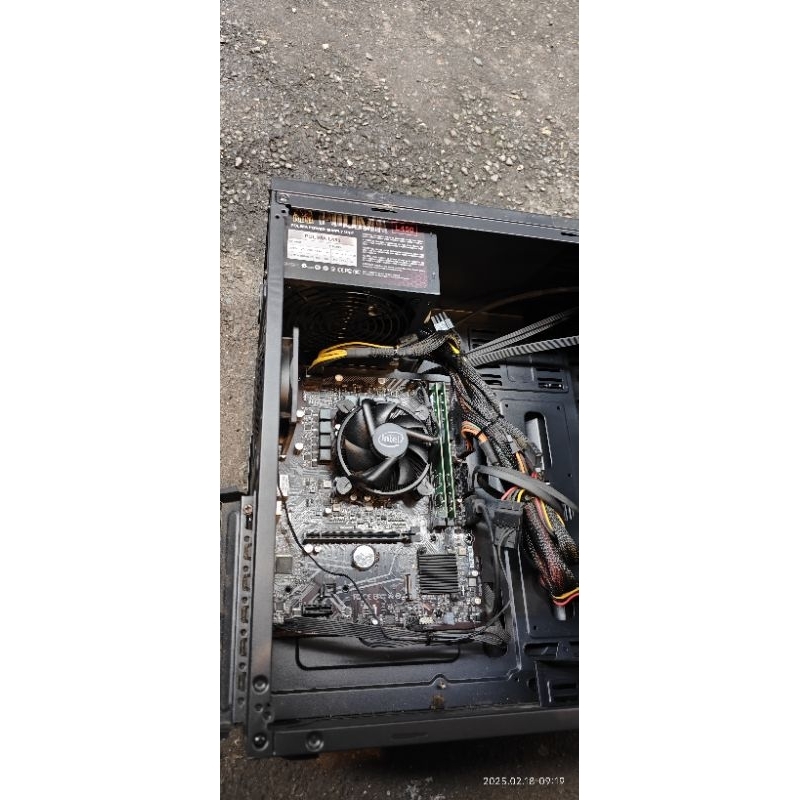 i3-10105f 賣CPU 一顆 二手良品 第10代CPU 乾淨漂亮 使用時速短